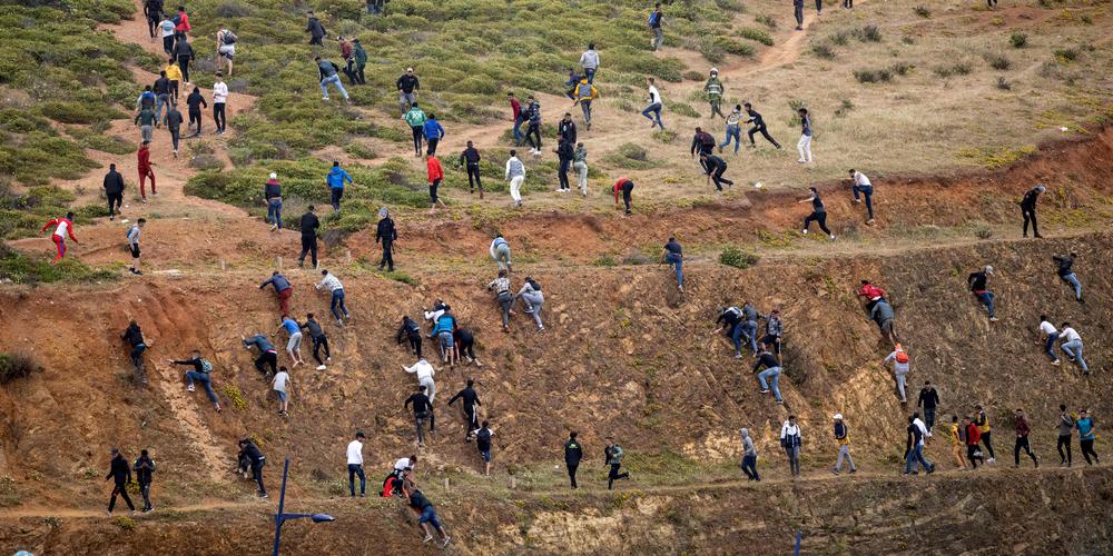 Tentative de Migration Massivement Déjouée à Ceuta : Le Maroc Face à l’Échec de Sa Politique Migratoire